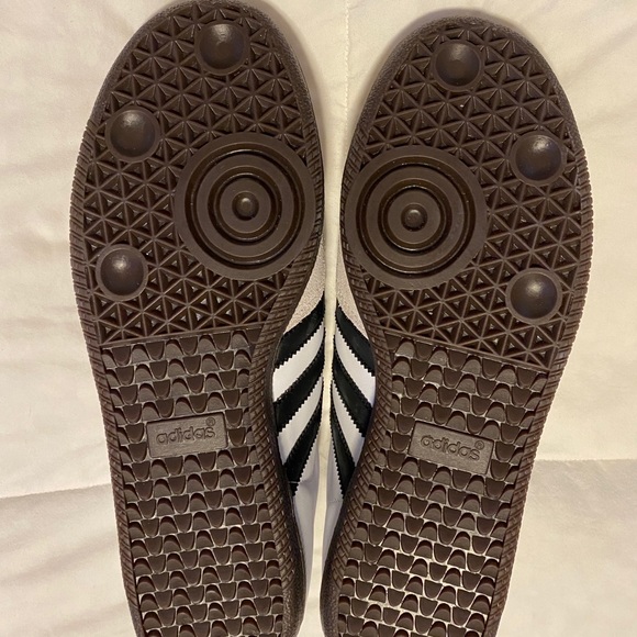 adidas Performance Men's Samba Classic Soccer Shoe - Picture 2 of 2